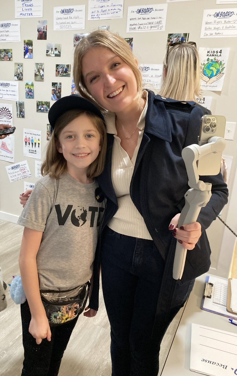 courtney tweet media