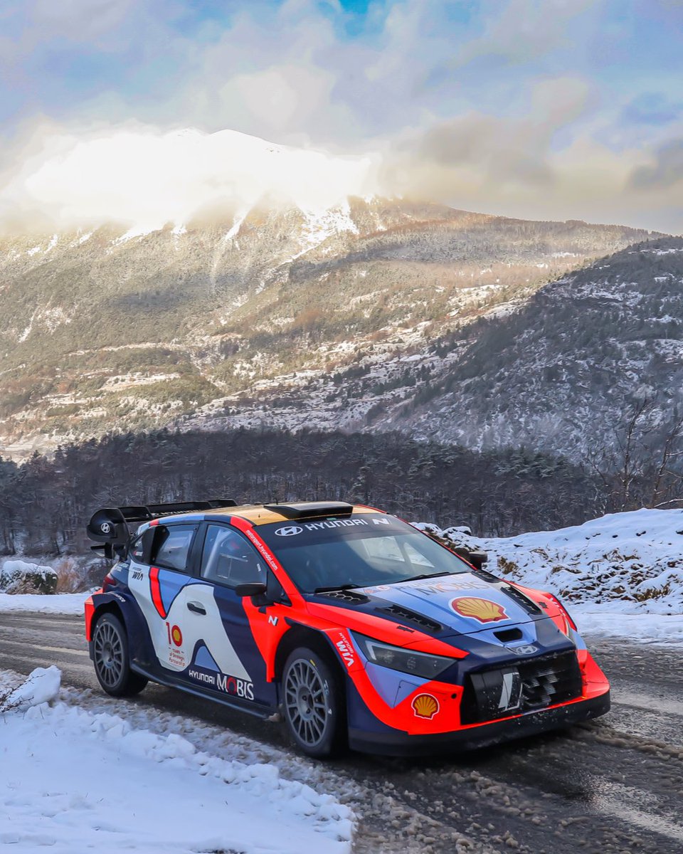 Thierry Neuville tweet media