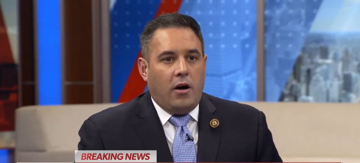 ANTHONYDESPO's tweet image. Looking forward to joining @RitaCosby in studio @NEWSMAX #SaturdayReport to chat Americas big headlines w/@RepTimBurchett @RogerJStoneJr @DickMorrisTweet @LtChrisOlivarez @SheriffClarke @T_S_P_O_O_K_Y @the_irascible @JessieJaneDuff @DougBurnsLAW @jonnaspilborlaw &amp;amp; more. 11AM!