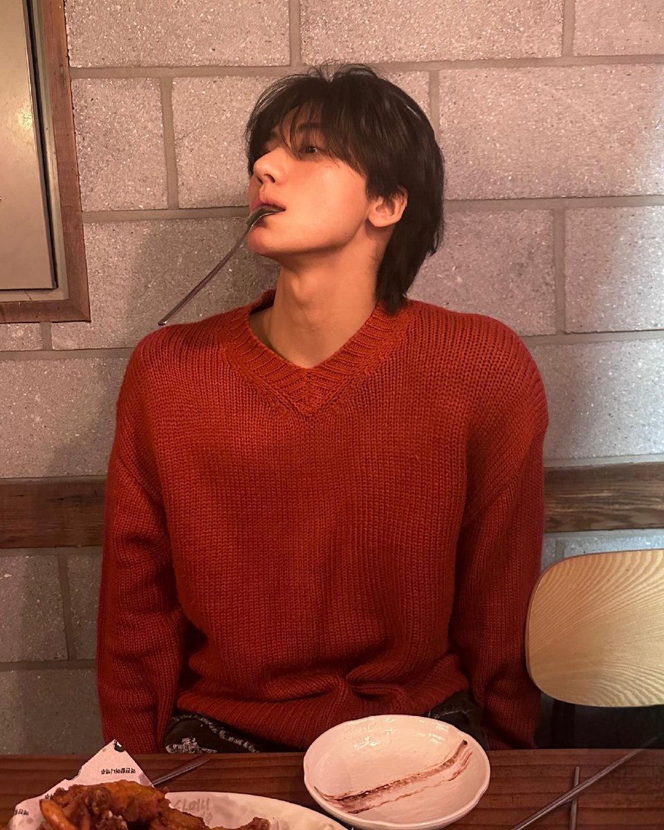 ddonghwax's tweet photo. Disclaimer. 
───────

Due to 𝕏's new policy, I declare that  this account is purely created for Roleplay purpose only. All of the activities here are not related to the real Yang Donghwa or POLARIX. 

Best regards,
@ ddonghwax https://t.co/gxI7smKjMf