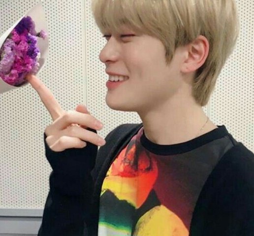 2PR3TTY2CRY's tweet photo. We keep this love in the phot0graphs https://t.co/q1HOVgewlI