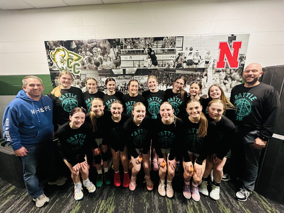 kidsanddreams's tweet photo. Huge thanks to the @ccgirlsbball and boys 🏀 teams for rocking our Battle On shirts last night. Really enjoyed talking to both teams about our mission! Best of luck to the Bison the rest of the season! #autism #BattleOn #dreambig #hope #kidsanddreams https://t.co/ojyIbzTBTk