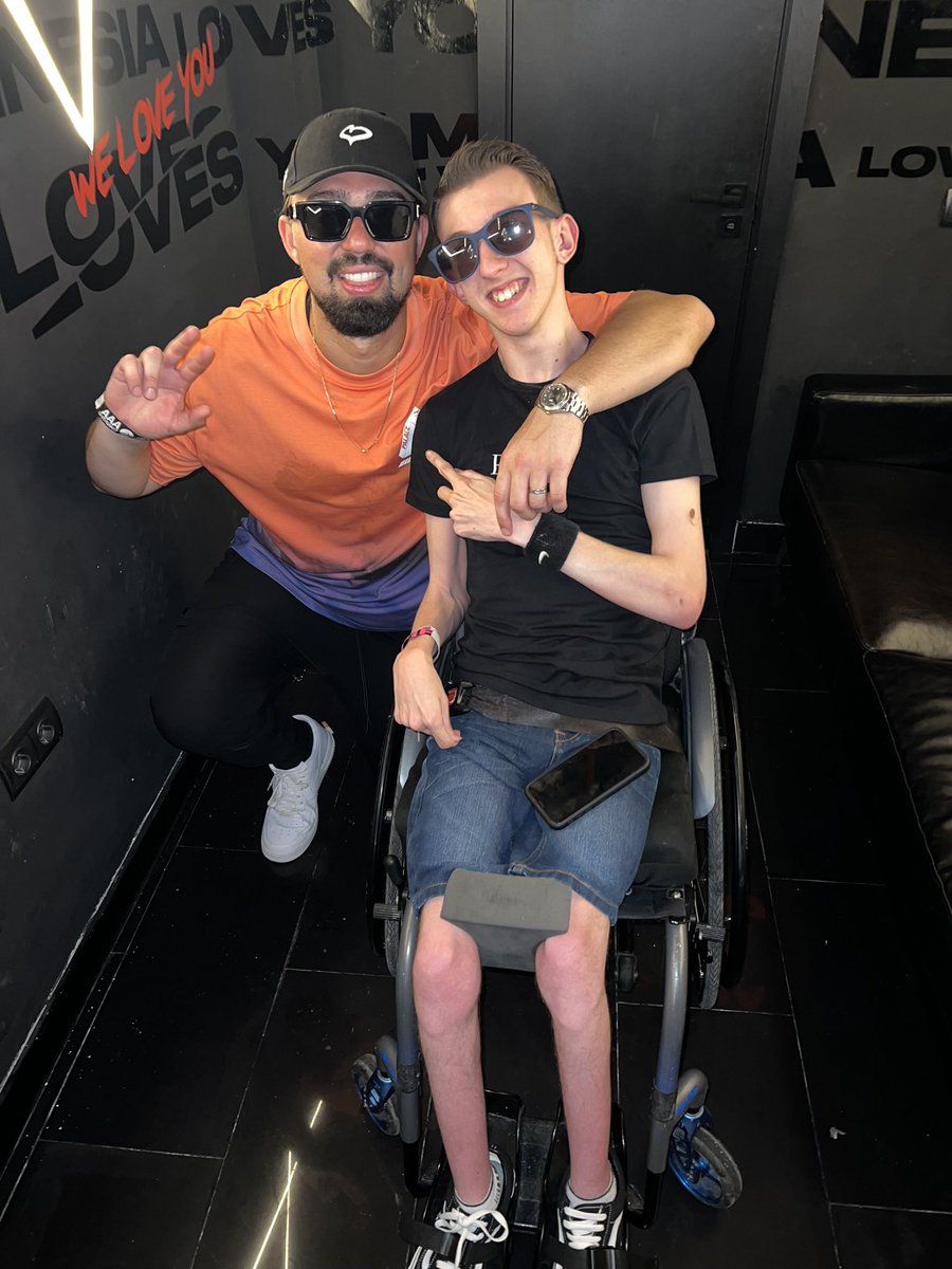 Jake Smith tweet media