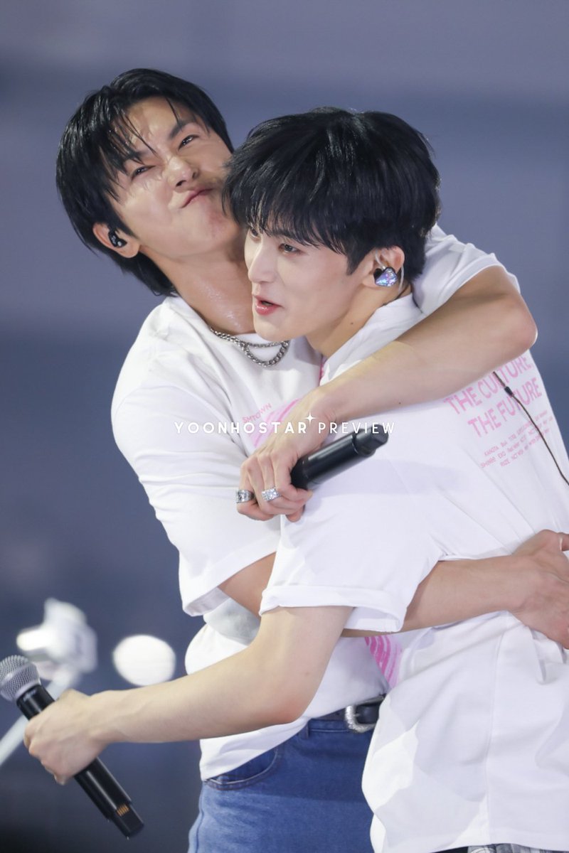 a_ba8626's tweet photo. ➖️

아웅 정귀욤댕이😭😭😭😭😭

250111
#유노윤호 #yunho #U_KNOW #ユンホ #TVXQ! #동방신기 https://t.co/8evvpe9l8S