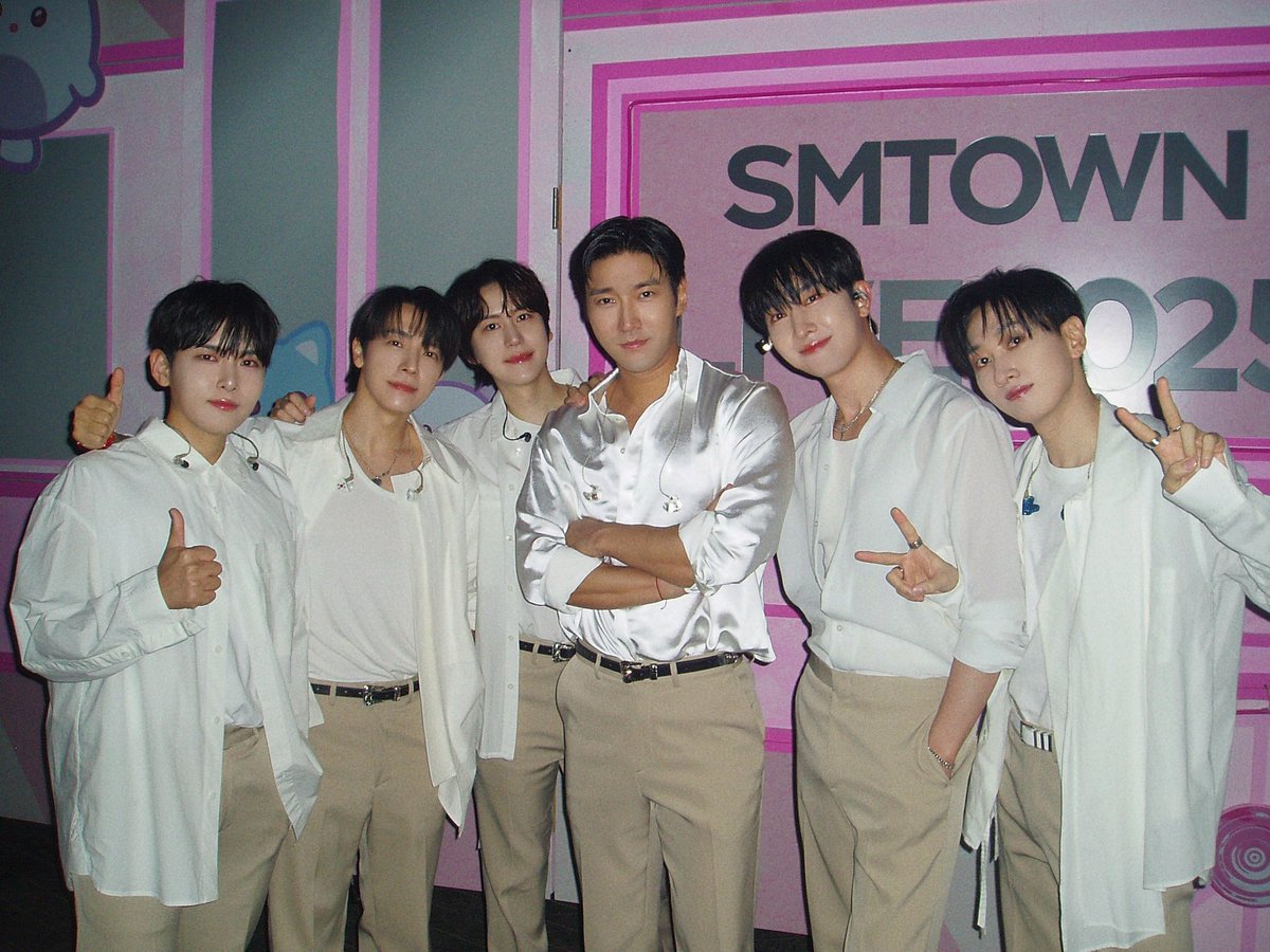 zhoumi_419's tweet image. SJM is back❤️