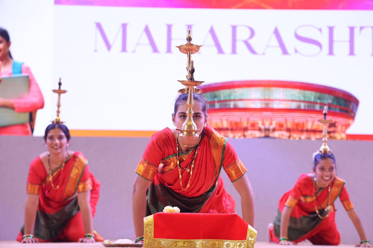 Colours of Viksit Bharat!

Our Yuva Shakti showcasing the vibrant cultural heritage of India at the Viksit Bharat Young Leaders Dialogue.

Here are some glimpses.

#VBYLD2025