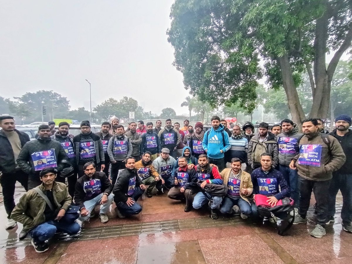 Today, despite challenging weather, our dedicated volunteers came together to raise awareness about due Justice for MEN at CP, Delhi.  

With unwavering support and enthusiastic engagement from passersby, today’s awareness activity at Connaught Place created the much-needed buzz.