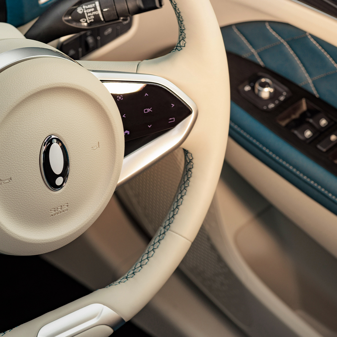 GWM_UK's tweet photo. The Aurora Green ORA 03’s interior is a vibe. Retro-futuristic, quirky, and designed to stand out.
Because life’s too short for boring drives💚
#ORA03 #GWMORA #EV #ElectricDriving #RetroStyling https://t.co/d1V9YyGiPv