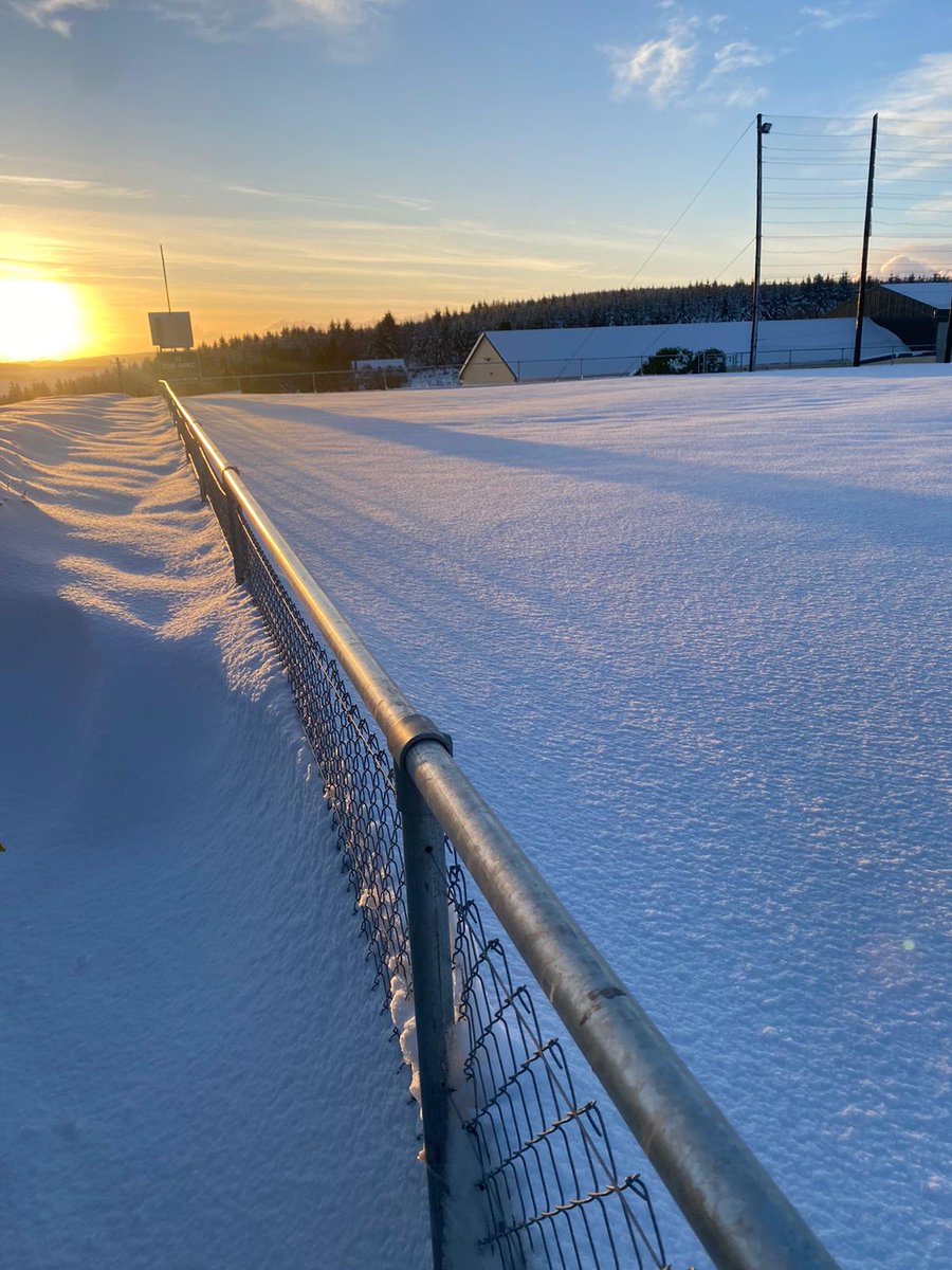 MeelinGAA's tweet photo. What a fabulous picture 📸 of our pitch earlier this week in crazy weather. Thanks Denis for the photo! Normal services will resume in the pitch and grounds soon as the thaw starts! https://t.co/DmZpJRstwV