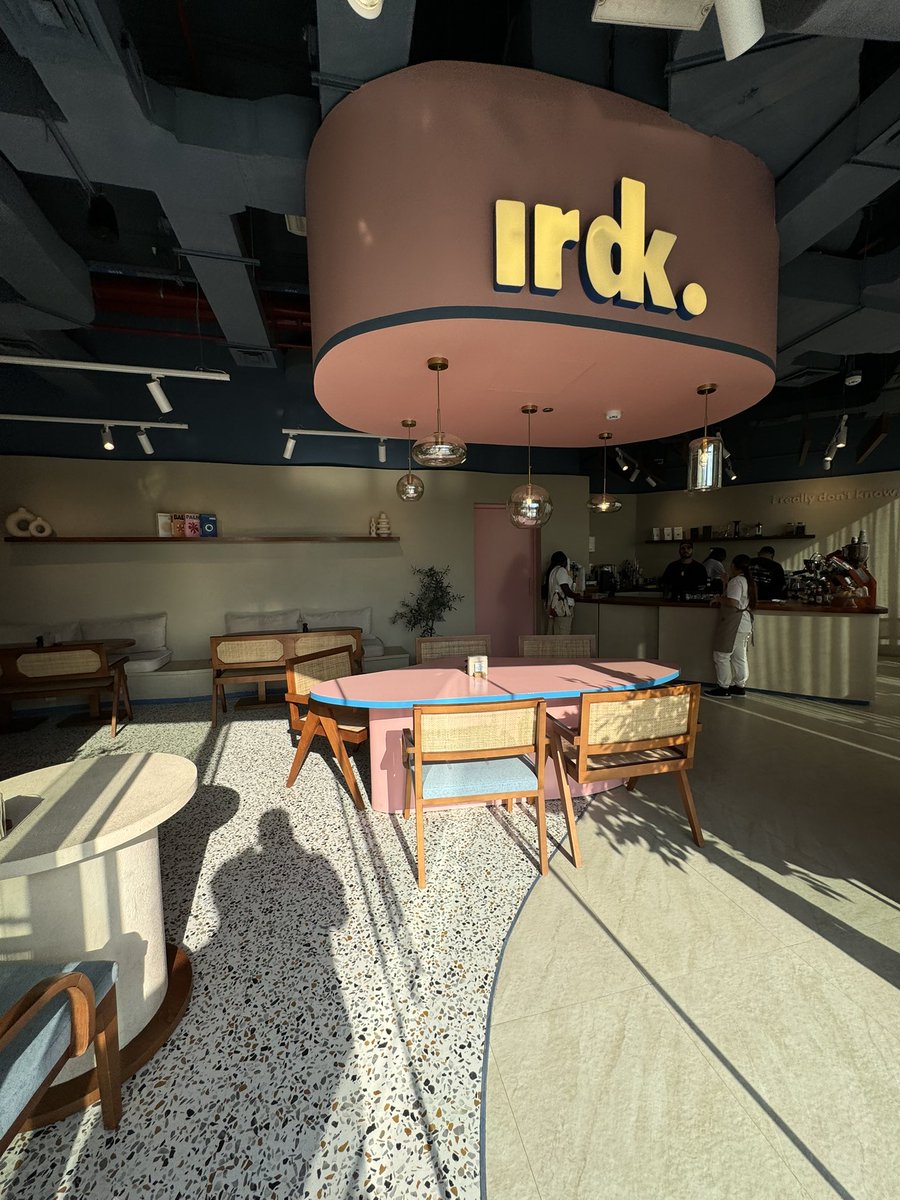 dubai cafe culture>>