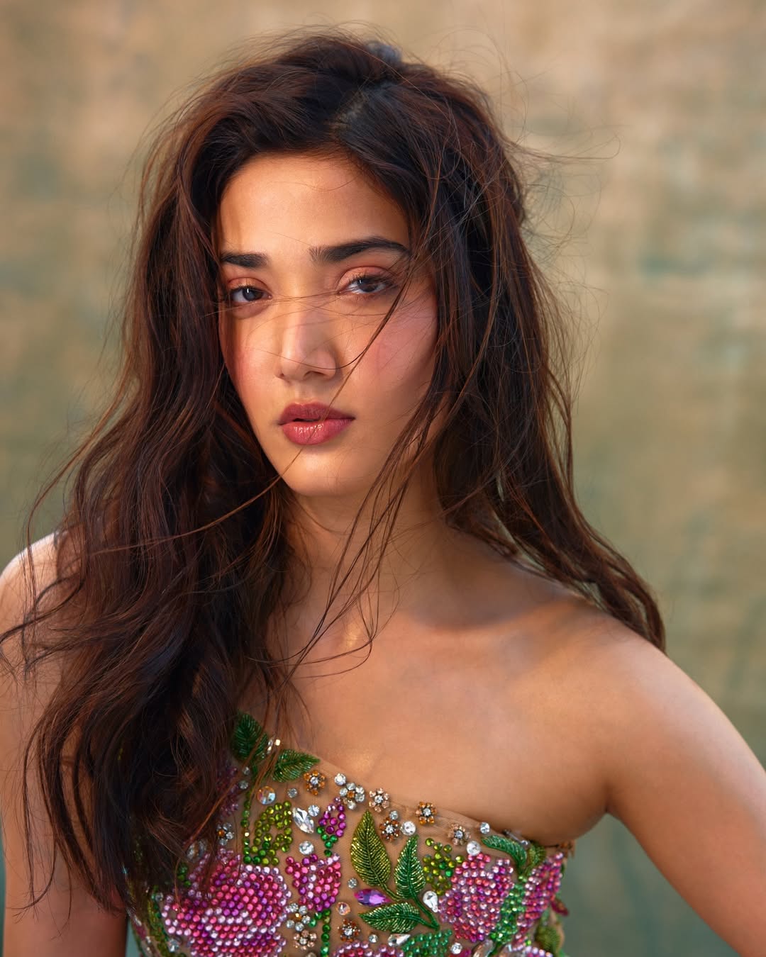 GhBZL6KWMAABZEq?format=jpg&name=large