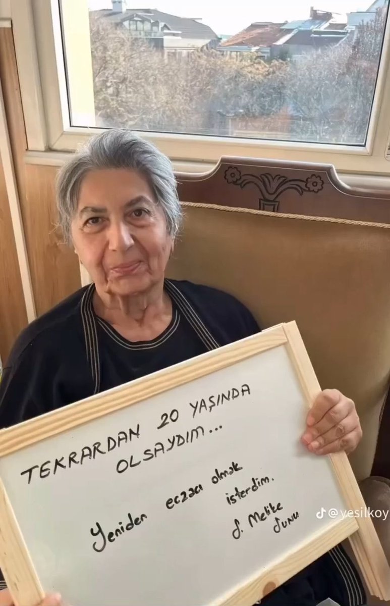 O hiç yardımcı eczacı olmamış kota duymamış atama beklememiş ne bilsin