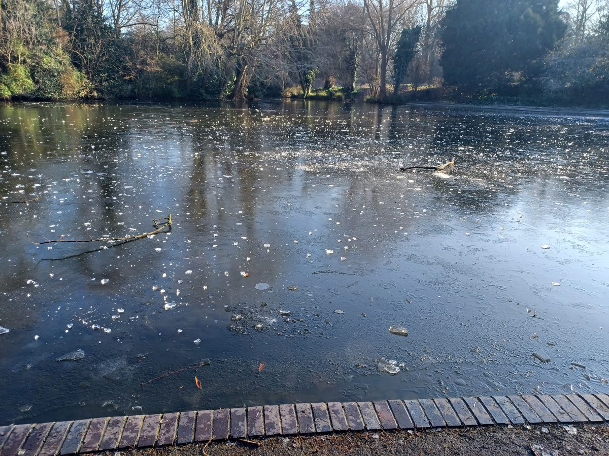 London Fire Brigade tweet media