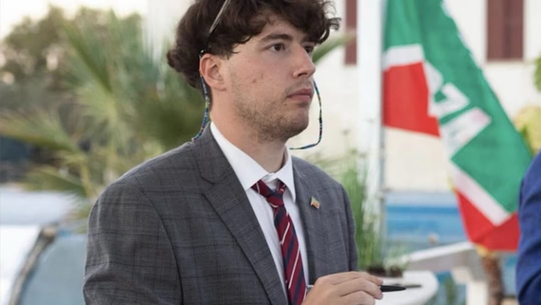 La perdita di Luca è una tragedia immensa che ci lascia sconvolti. 

Riposa in pace, un abbraccio alla famiglia.
 🙏