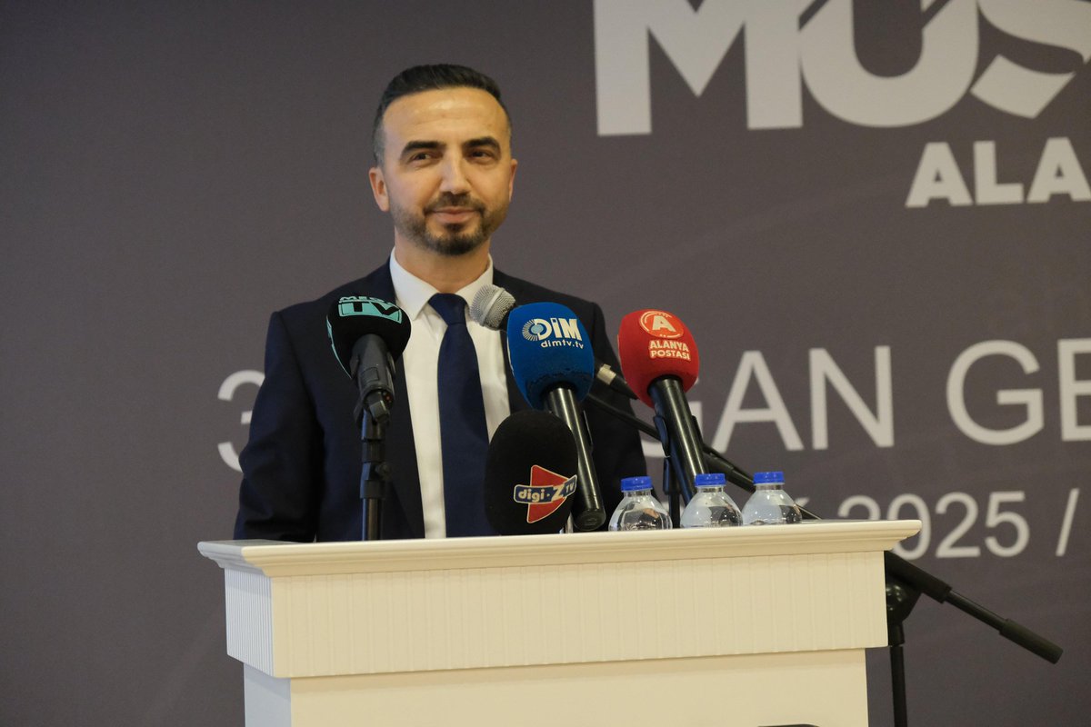 MUSIADAlanya's tweet photo. MÜSİAD Alanya 3. Olağan Genel Kurulu Gerçekleştirildi!

MÜSİAD Alanya Şubesi, 3. Olağan Genel Kurulu, MÜSİAD Genel Başkan Vekili Ahmet Doğan ALPEREN, MÜSİAD Yönetim Kurulu Üyeleri Halil Zahid BİNGÖL ve Cihan KAZAN beyefendinin katılımıyla gerçekleştirildi. https://t.co/bMqg4SGUO6
