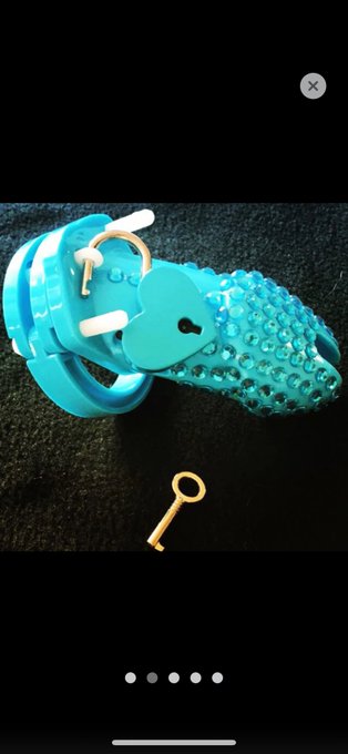 Watch ◇ SpicyBeetle ♡ Top 5%'s leaked NSFW photo on TwXstars