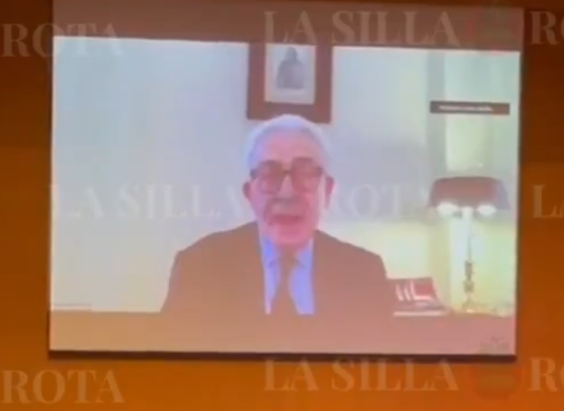 Jean_0097's tweet photo. “No necesitamos un país (productivo...), así que desaparecí la Isla Bermeja y regalé millones de barriles de petróleo a Estados Unidos y me gané unas palmaditas en la espalda."

-Ernesto Zedillo. https://t.co/xncdiWXeBY