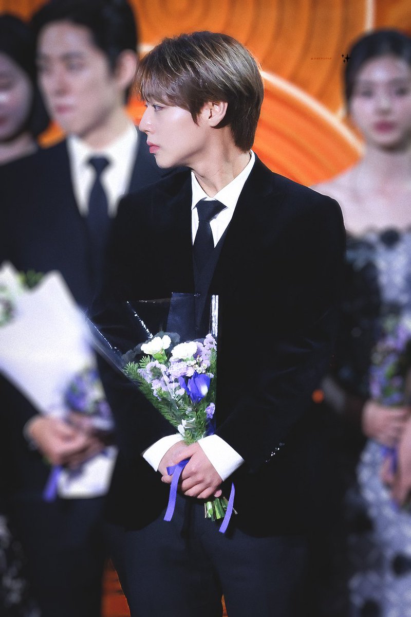 JIHUNIJOAH's tweet photo. 241231 KBS 연기대상 #박지훈
#KBS미니우수상_박지훈
#ExcellentActorParkJihoon https://t.co/UUeOywFfcT