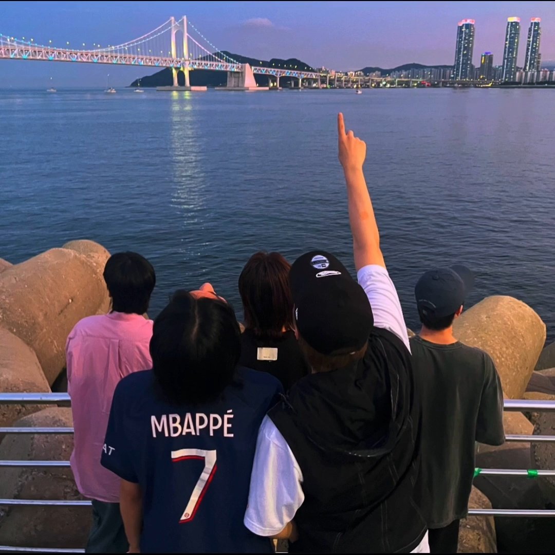 xdinary heroes's leader view🥺 (why am i so emotional...😭)