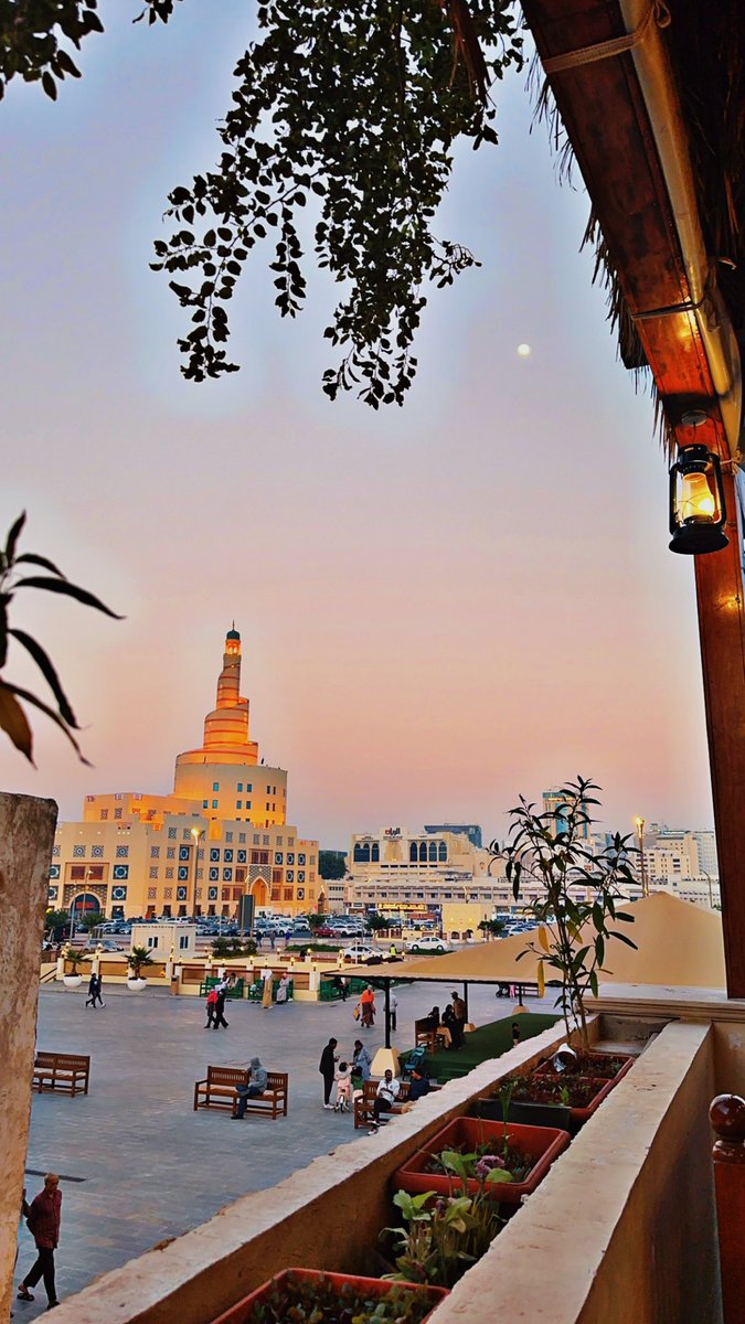 Qatar’ın Doha kentinde gün batımı  

#qatar 
#doha