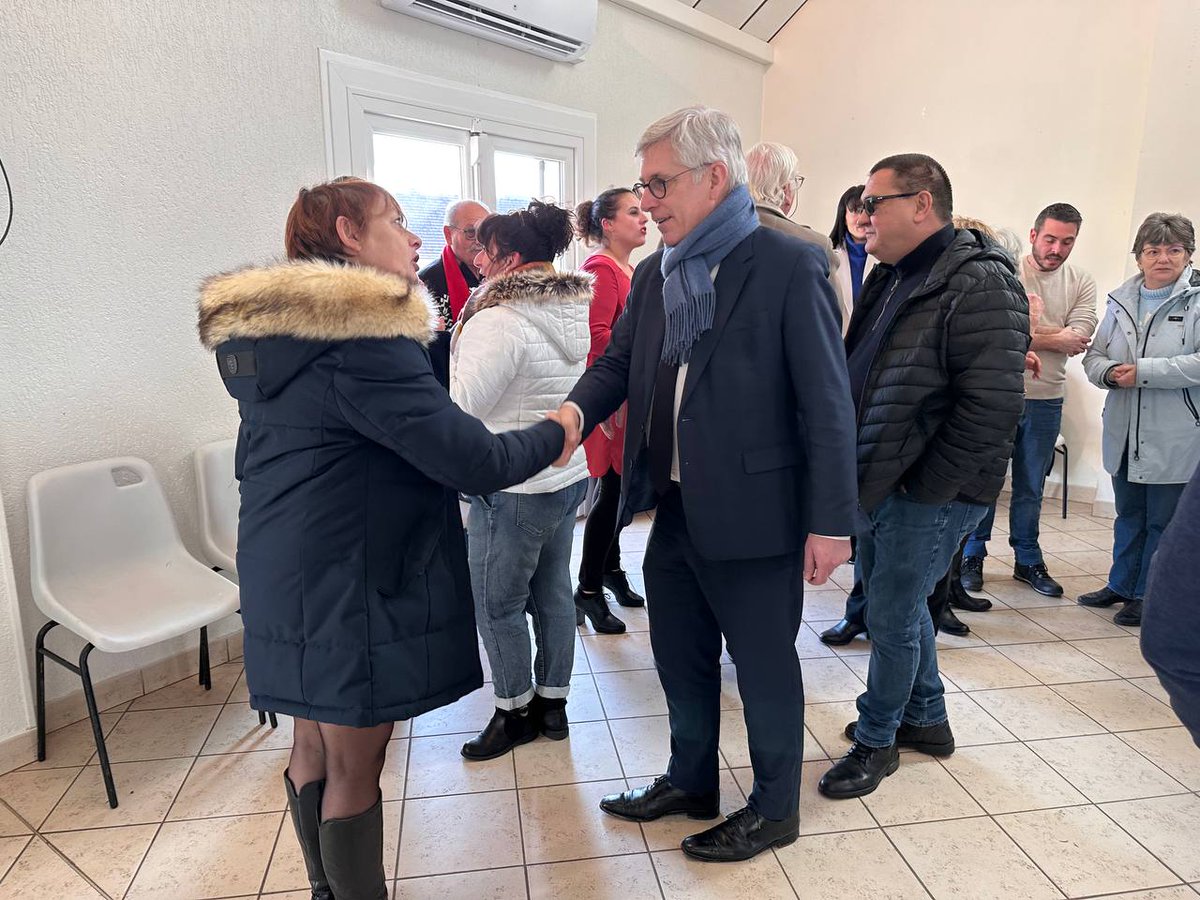 fredvalletoux's tweet photo. À #Tousson pour la cérémonie des vœux, avec la présentation des projets réalisés en 2024 par son maire, Michaël Goué, et son équipe municipale.
 
#Voeux2025 #Circo7702 https://t.co/qeqUP2aI50