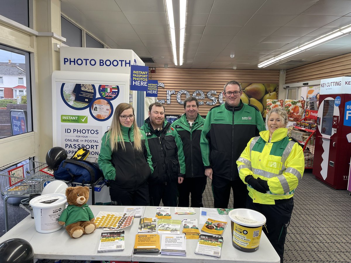 Thank you to everyone who has generously supported our fundraising bucket collections at Tesco in Bridgend and Newport today! 

Your donations will help us to towards our vision of Wales as a Community of Lifesavers - thank you 💛

#fundraising #charity #donations
