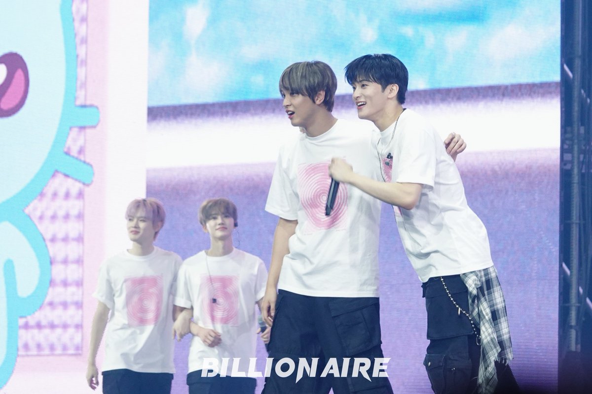 billionaire8266's tweet photo. 250112 SMT

#마크 #해찬 #MARK #HAECHAN
#맠동 #markchan #markhyuck https://t.co/kBxtBeh87i