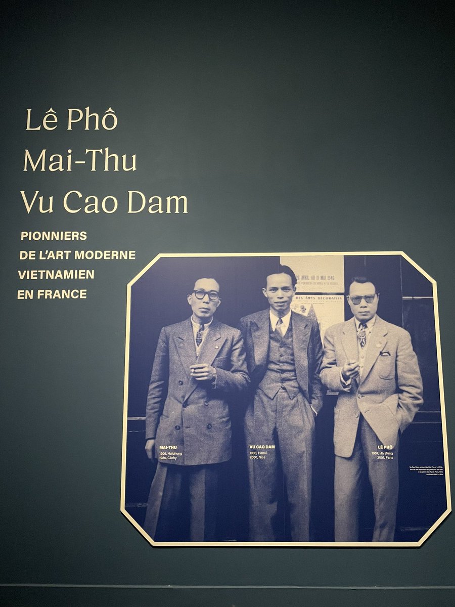 [#smv630] début de la visite guidée qui présente 500 œuvres de 3 pionniers de l’art moderne vietnamien en France
#vietnam #art <a href="/MuseeCernuschi/">Musée Cernuschi</a> <a href="/legroupeSMV/">1Soir 1Musée 1Verre</a>