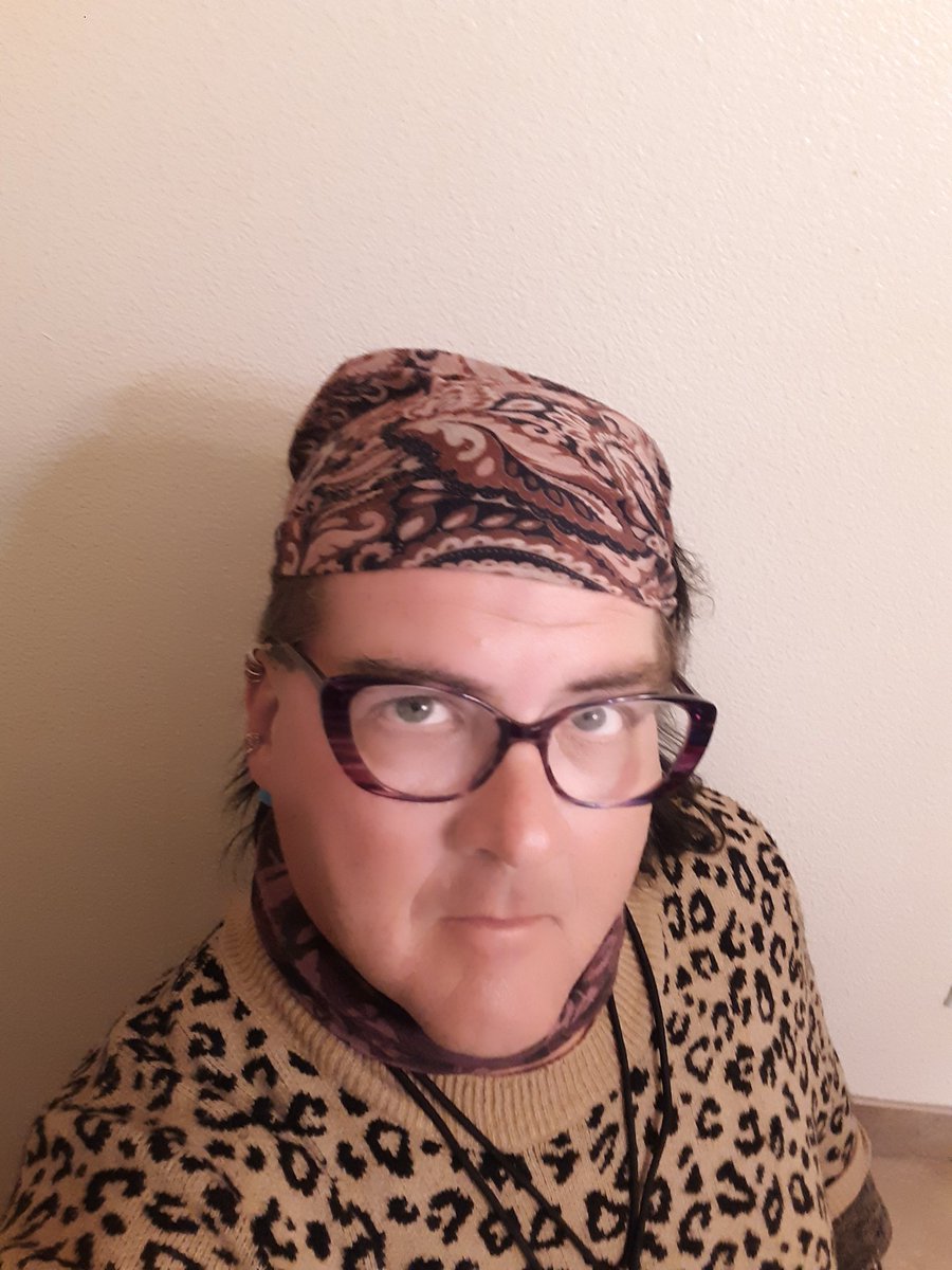 2025...time for some serious Punkess Rockin 
🎶🎶♀️♀️🎶🎶💜💜🦋🦋🤘✌✌🤘🤘👍👍👑👑