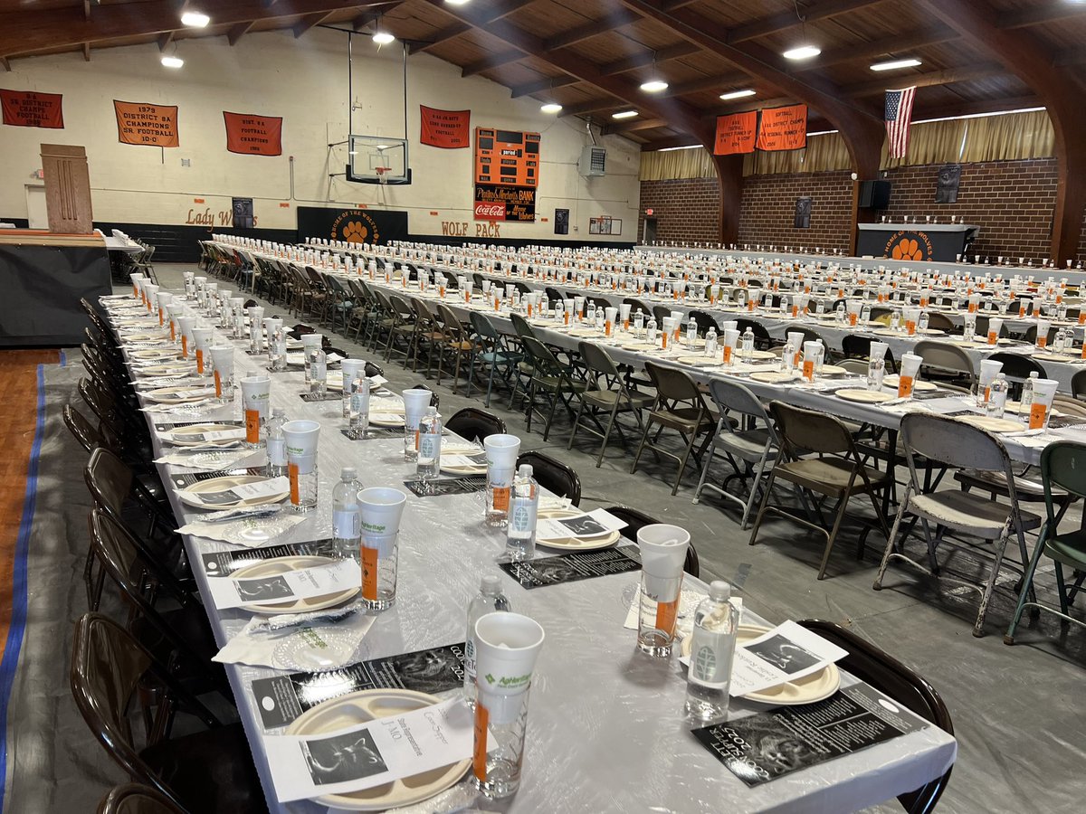 Wes Long (@growing4dollars) on Twitter photo Roads are in good shape and as always the #gillettcoonsupper is on. <a href="/DavyCarter/">Davy Carter</a> <a href="/Gabe_Holmstrom/">Gabe Holmstrom</a> <a href="/drew_whiting/">Drew Whiting</a> <a href="/PryorCenter/">Pryor Center</a> <a href="/KATVNews/">KATV News</a> Roads are in good shape and as always the #gillettcoonsupper is on. <a href="/DavyCarter/">Davy Carter</a> <a href="/Gabe_Holmstrom/">Gabe Holmstrom</a> <a href="/drew_whiting/">Drew Whiting</a> <a href="/PryorCenter/">Pryor Center</a> <a href="/KATVNews/">KATV News</a>