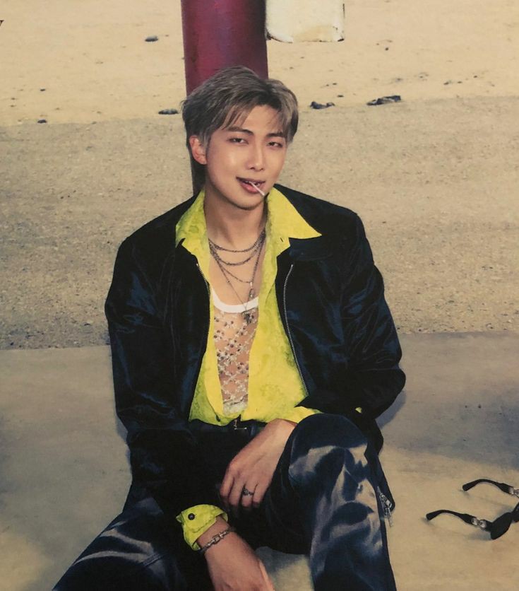 ThePopFlop's tweet photo. RM of BTS is to be discharged from military in 5 months. https://t.co/dw2DCDCCNL