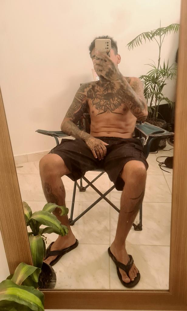 Caiqueae's tweet photo. 🪑 https://t.co/ZeB15nRHkb