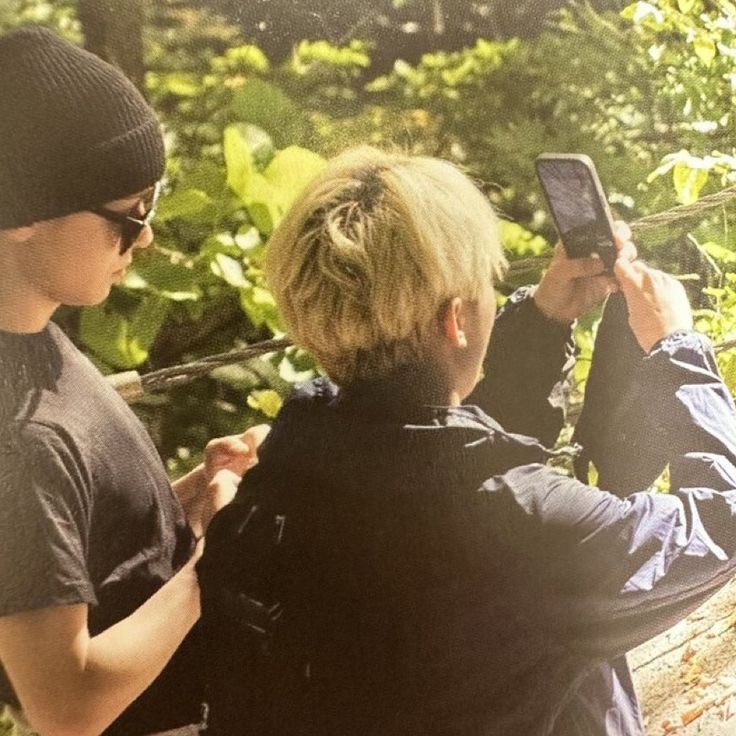 your month your verkwan (｡•̀ᴗ-)✧ 
🍊🐻‍❄️

except you get two since im as greedy as you are