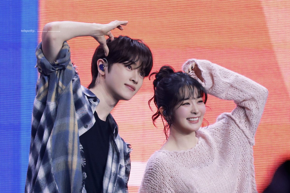 telepathy0913's tweet photo. 250111 SMTOWN
#SUNGCHAN #ソンチャン #성찬 
#RIIZE #라이즈 https://t.co/Sq3xYxCWba