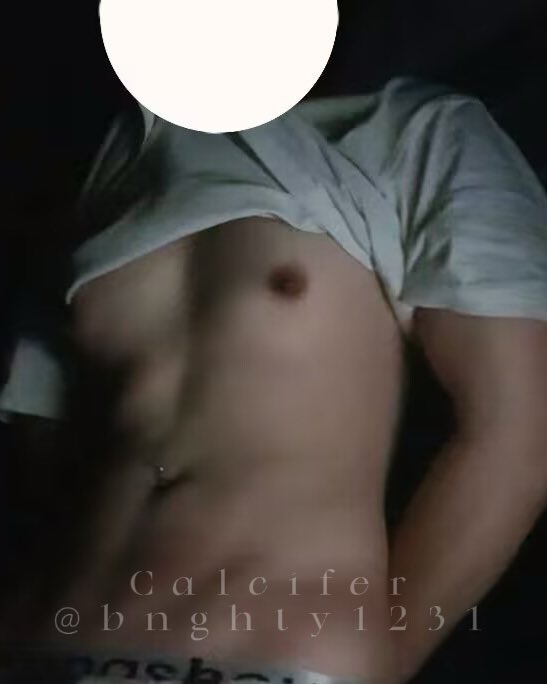 Calcifer tweet media