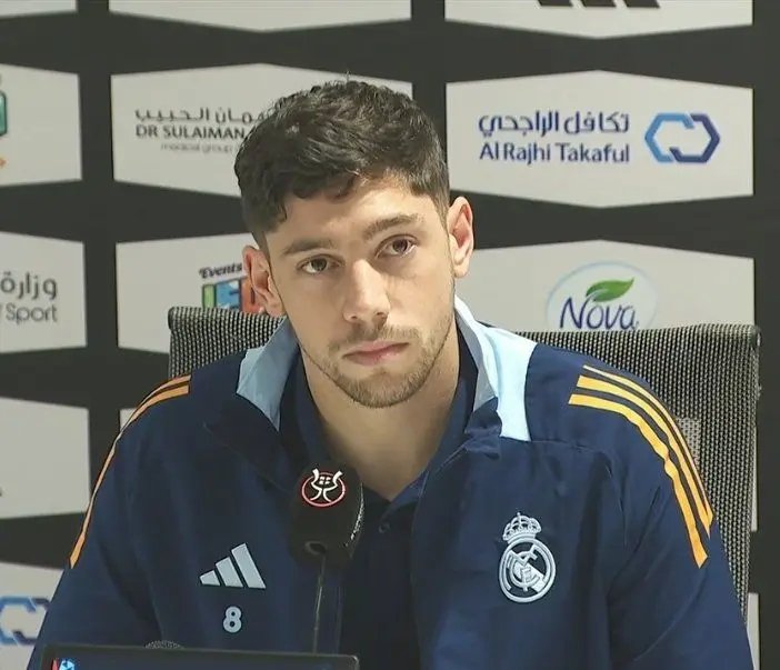 williamnewstv's tweet photo. 🚨 Fede Valverde :🗣️ « Si nous gagnons demain, je pense que nous continuons à montrer que nous sommes le meilleur club du monde, car à la fin de la saison, c'est toujours nous qui remportons les titres. »
#FootballAutopsie #riyadh https://t.co/2FyvHAE7Ib