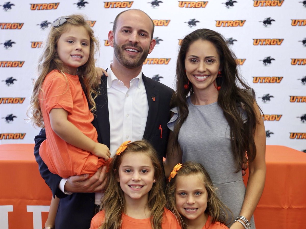 Chasse Conque tweet media