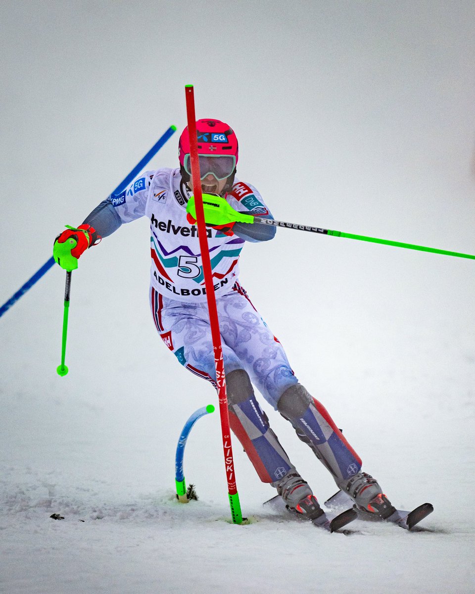 Henrik Kristoffersen (@h_kristoffersen) on Twitter photo Very tight race today, and some really high level skiing from everyone on the podium. Solid day, hungry for even more tomorrow π’π¨
And for everyone wondering, this limited edition helmet from <a href="/sweetprotection/">Sweet Protection</a> celebrating great technology and boldness might drop soonπ
πΈ: Very tight race today, and some really high level skiing from everyone on the podium. Solid day, hungry for even more tomorrow π’π¨
And for everyone wondering, this limited edition helmet from <a href="/sweetprotection/">Sweet Protection</a> celebrating great technology and boldness might drop soonπ
πΈ: