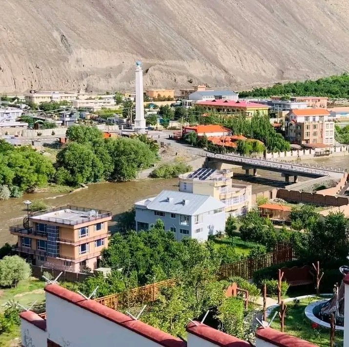 بنابراین، به طور کلی، امارت اسلامی افغانستان در پنجشیر تلاش‌هایی برای بهبود وضعیت اجتماعی و اقتصادی انجام داده است،

بهترین باش ✍️