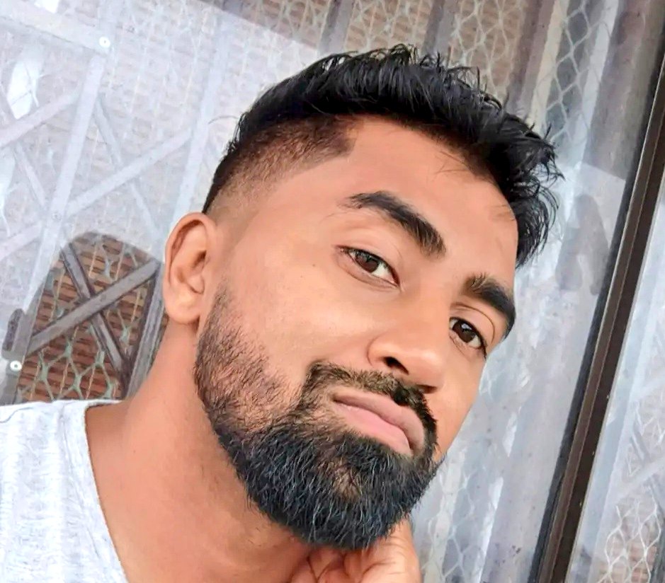 JoedyRamjith's tweet photo. New haircut and beard trim for the year...
If you need a financial advisor, do inbox me or contact me on 0662133168
Joedy@GDC-group.co.za https://t.co/1ksYpFNtG4