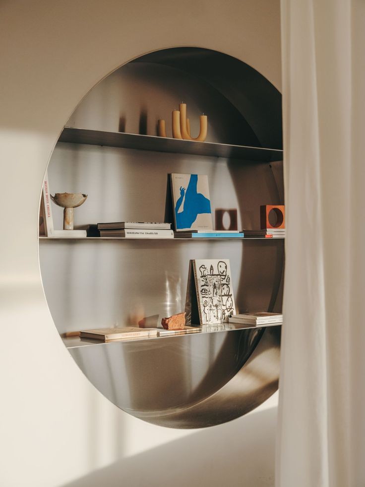 4AAAAart's tweet photo. GIGI Studios Headquarters by Isern Serra

Source: Thispaper Magazine https://t.co/0UNSBkWEf8