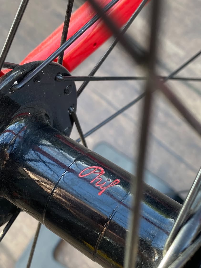dinobagas's tweet photo. WTS SEMI FULLBIKE 
Cinelli vigorelli Shark 2021 Size 59
Detail di foto ya 
Minat wa: 087779132958
#fnfjb 

Buka harga 40jt nego 

Notes: 
Tanpa 
- whellset depan
- crankset
- sadel https://t.co/OVP0RyeTS6