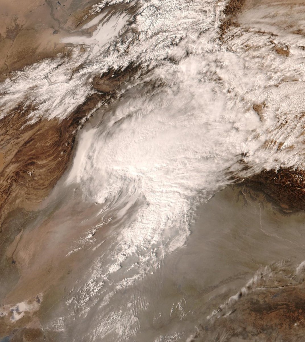 Cloudmetweather's tweet image. Maximum temperature recorded today:
#ColdDay 
Ganganagar 10.8
Sirsa 11.4
Ferozepore 11.4
Pilani 11.5
Hisar 12.0
Jalandhar 12.3
Sikar 12.5
Churu 12.8
Bhatinda 13.2
Alwar 13.5
Rohtak 13.5
Amritsar 13.7