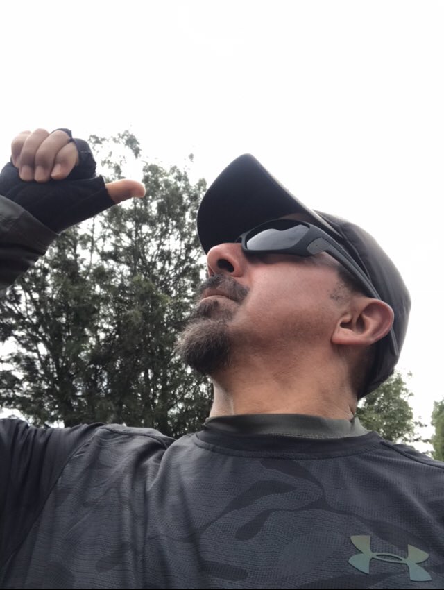 JAVSODA7's tweet image. SÁBADO FRESQUISIMO RICO RICO, ASFALTO Y PISTA HÚMEDAS Y YA SE DIERON ATOMOS, YA SE RODÓ🚴🏼‍♂️, YA SE CORRIO🏃🏻‍♂️, YA SE GANÓ 👍🏼
#RunnerMen
#SIE7E