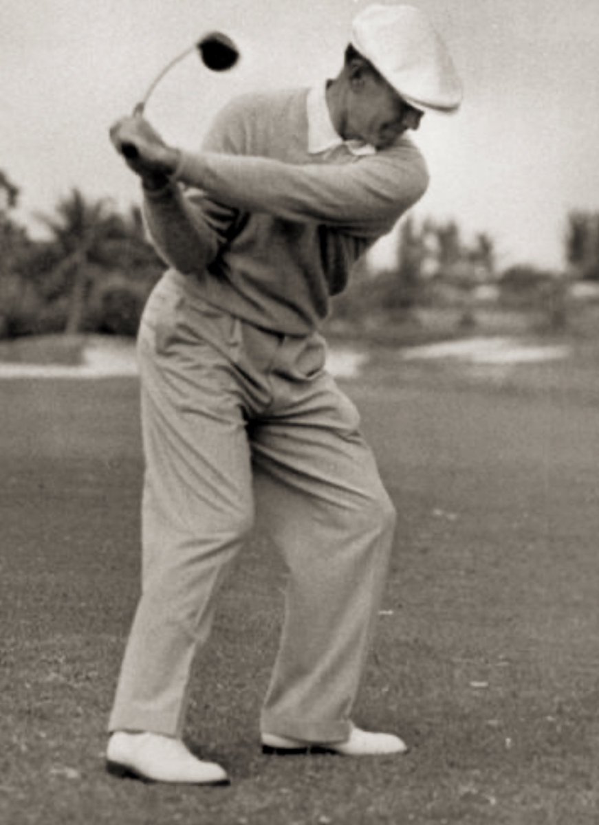 ClassicSwingX's tweet image. I’ve been talking a lot lately about the importance of dropping the Atomic Elbow as I call it. It’s an essential part of the Hogan swing and gives a feeling of hitting the ball from the inside out. #golf #golftips #benhogan #ott #miracleswing
