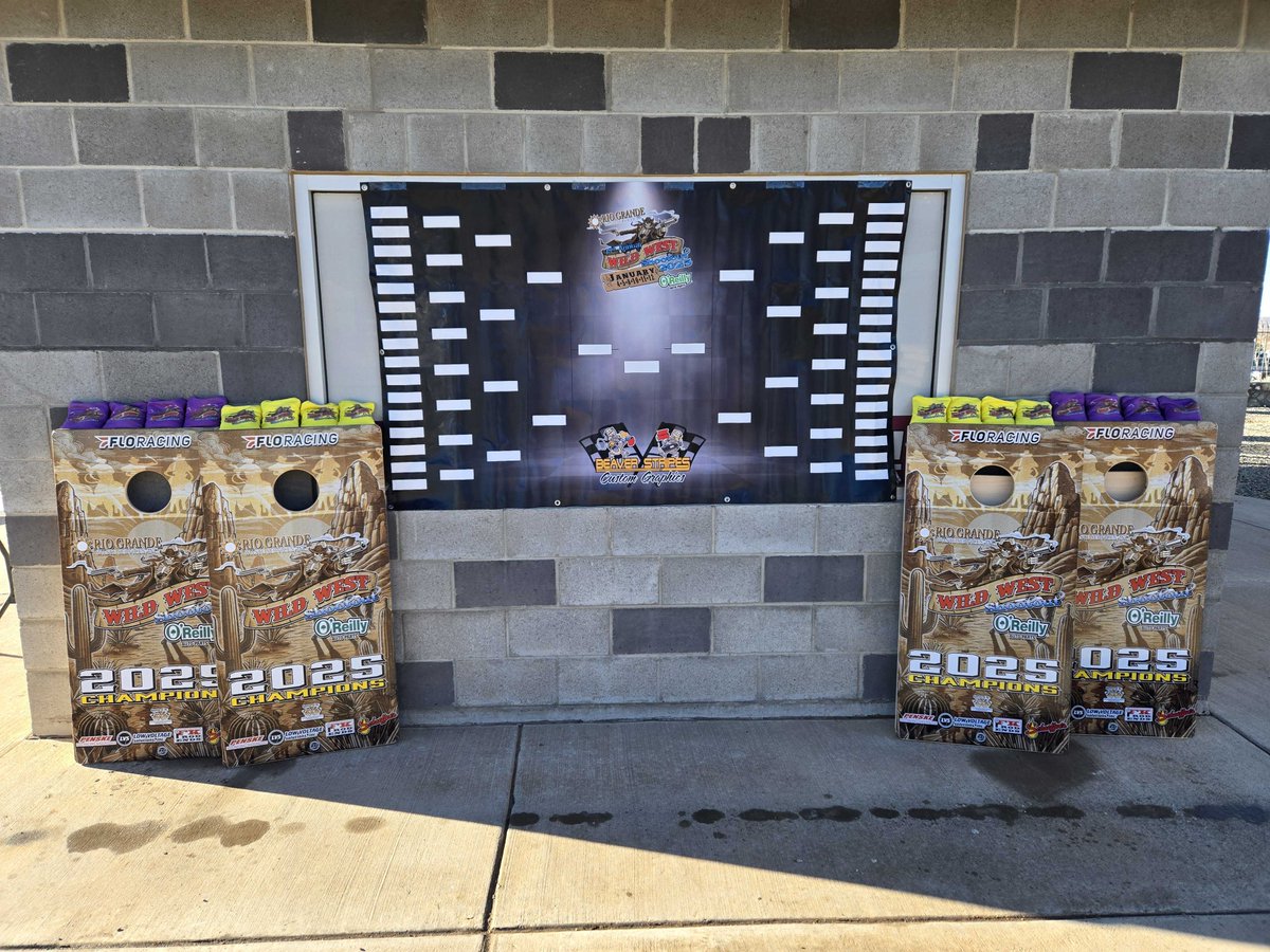 REMINDER: This morning the Wild West Shootout Wild Bunch Cornhole Tournament will be in the grandstand midway. Teams must be checked in by 10:15am MT with play starting at 10:30am. 

Entry fee is free &amp; the winning team receives custom Wild West Shootout Cornhole Sets. Good luck!