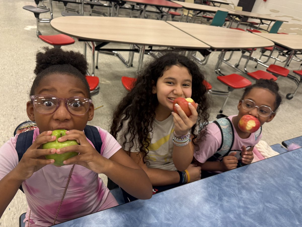 Coach Lopez (@lopeznimsay) on Twitter photo We work hard to formulate out of the regular lesson plan activities in order to ensure that our students gain confidence and knowledge about the importance of having good health. Every lesson is backed up by research and daily life experiences. <a href="/AldineHPE/">Aldine Health & Physical Education</a> <a href="/Carter_AISD/">Carter Academy</a> <a href="/AldineISD/">Aldine ISD</a> We work hard to formulate out of the regular lesson plan activities in order to ensure that our students gain confidence and knowledge about the importance of having good health. Every lesson is backed up by research and daily life experiences. <a href="/AldineHPE/">Aldine Health & Physical Education</a> <a href="/Carter_AISD/">Carter Academy</a> <a href="/AldineISD/">Aldine ISD</a>