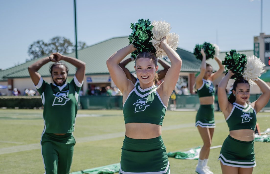 Stetson University Cheerleading tweet media