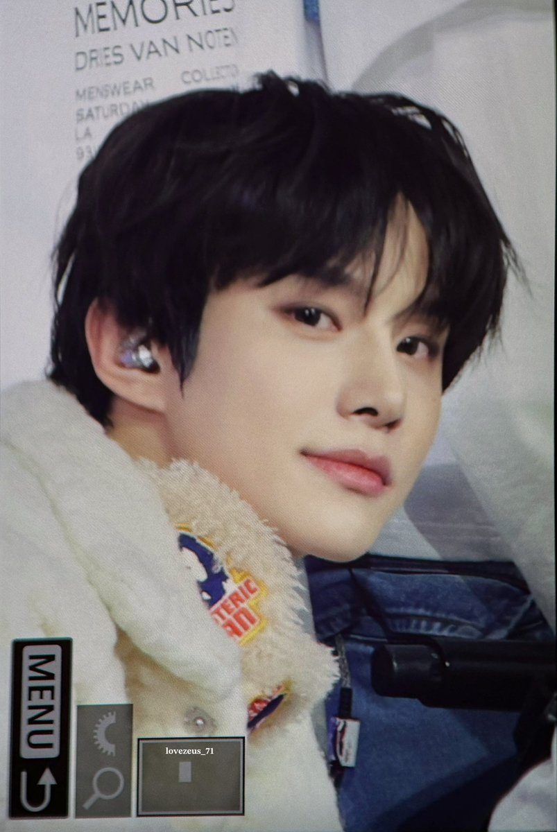 와 슴콘 정우 에바야 진짜로
진짜
진짜로에바야