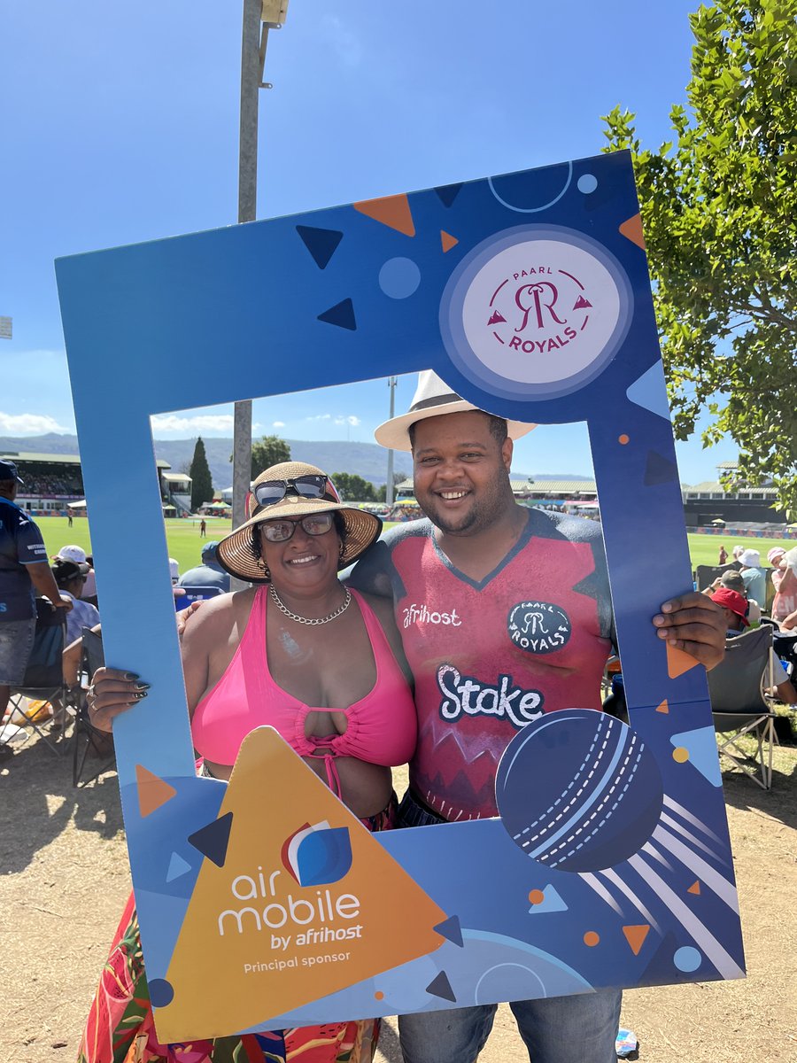 airmobilesa's tweet image. First game, first WIN! 🙌

Thank you, Paarl! See you again soon. 🧡💙

#FindJoy #SeriouslyDifferent #RoyalsFamily #BetwaySA20 #GeesLikeRoyals